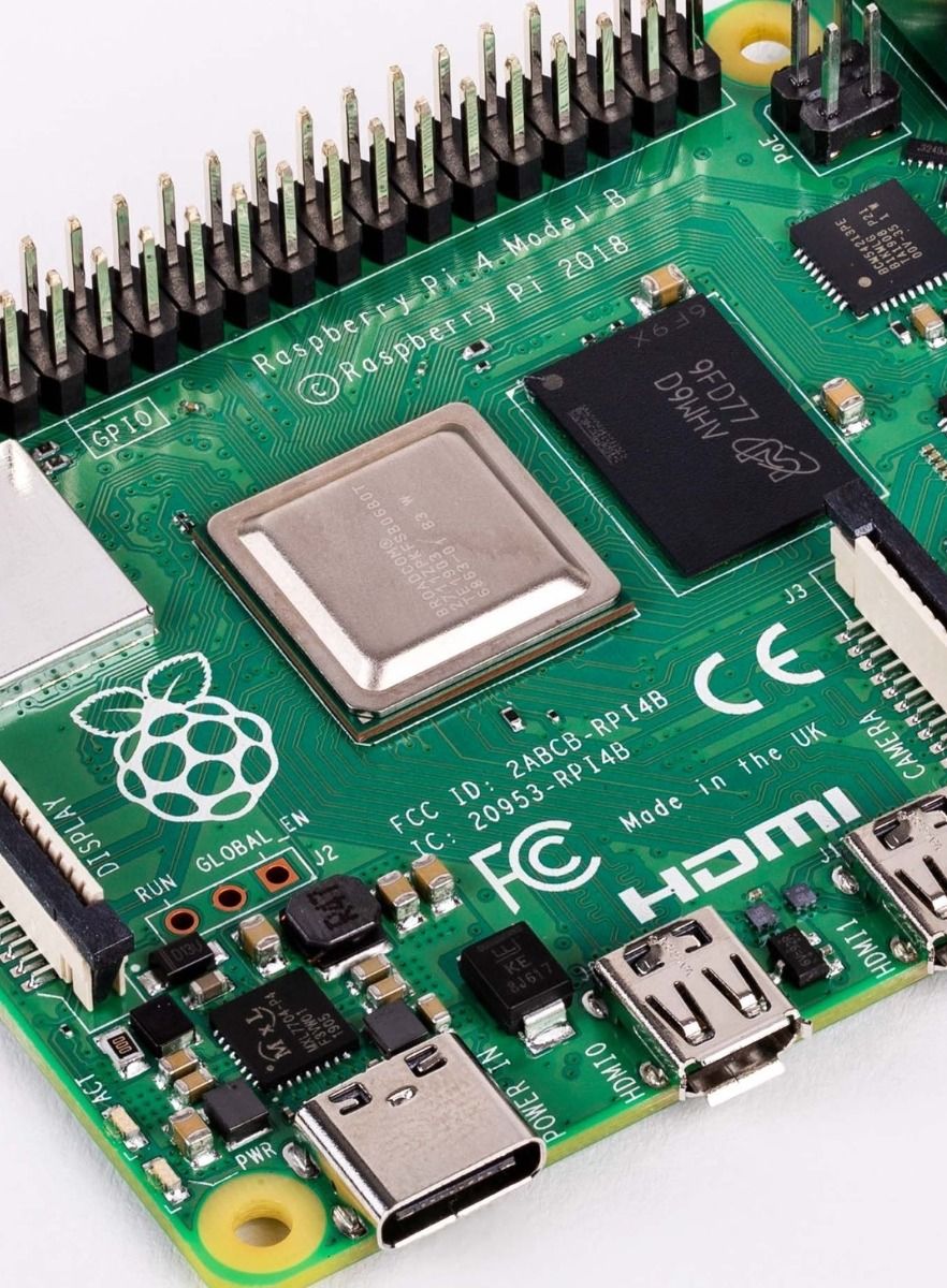 Raspberry Pi 4 コンピュータ モデル B、ミニ - Radxa Rock 5B 16Gb のレビューと価格